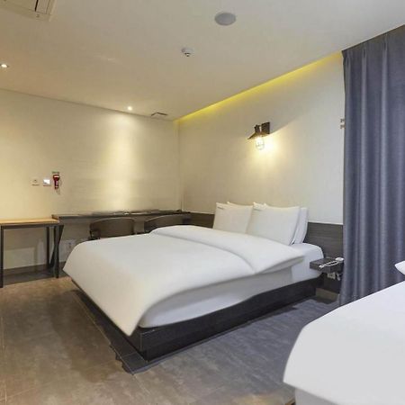 Hertz Hotel Seoul Ngoại thất bức ảnh
