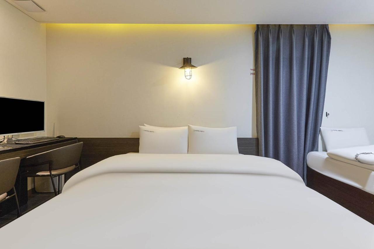 Hertz Hotel Seoul Ngoại thất bức ảnh